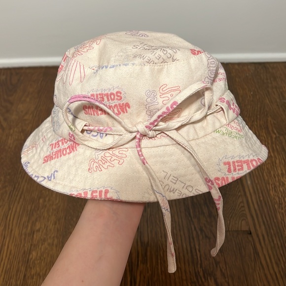 Jacquemus Le Bob Bucket Hat - Picture 2 of 4